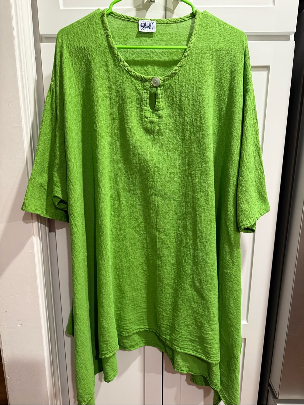 Oh My Gauze! Lime Green Short-Sleeve Tunic Sharkbite Hem Oversized Fits 1X to 3X